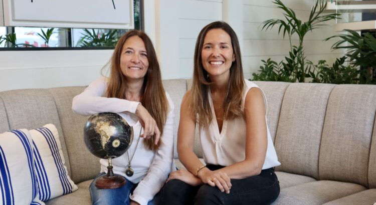 Esther Basanta (izq) y Carla Tarrés (der)